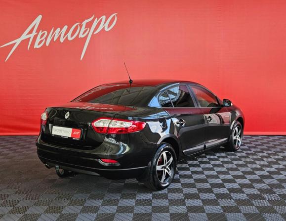 Renault Fluence I Рестайлинг с пробегом 2013 года, цена 700 000 рублей, 255001 км, седан, Автокод Объявления