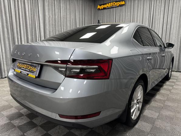 Skoda Superb III Рестайлинг с пробегом 2019 года, цена 2 700 000 рублей, 108063 км, лифтбек, Автокод Объявления