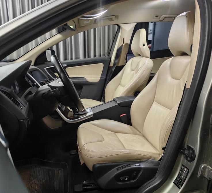 Volvo XC60 I Москва  - изображение 9