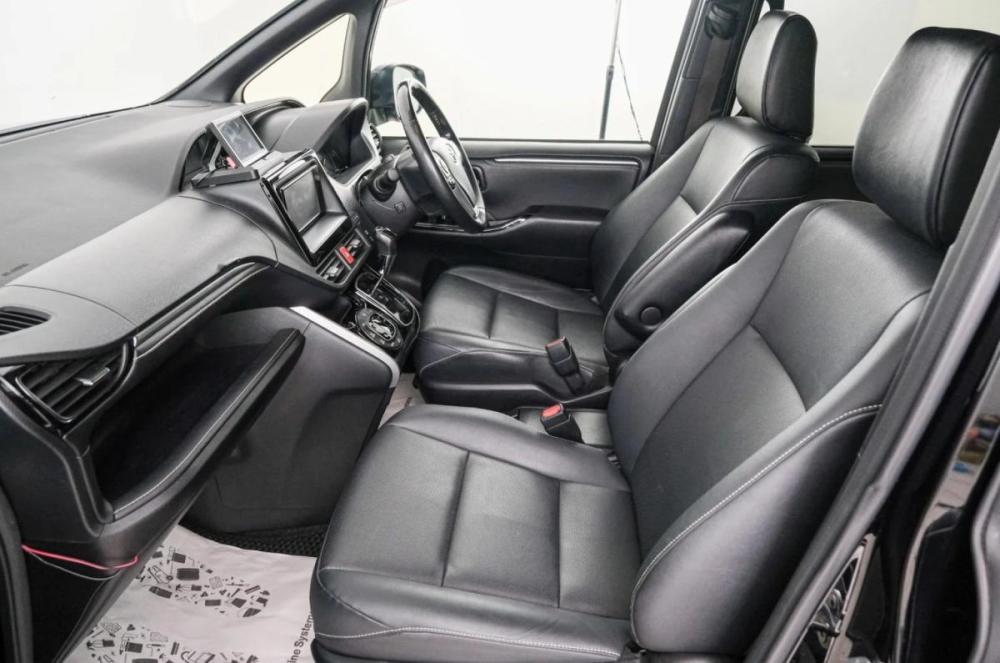 Toyota Esquire I Рестайлинг Красноярск  - изображение 13