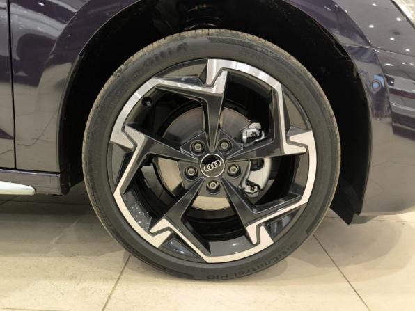 Audi A3 IV (8Y) Рестайлинг с пробегом 2025 года, цена 4 150 000 рублей, 10 км, хэтчбек, Автокод Объявления