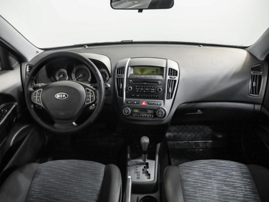 Kia Ceed I Санкт-Петербург  - изображение 11