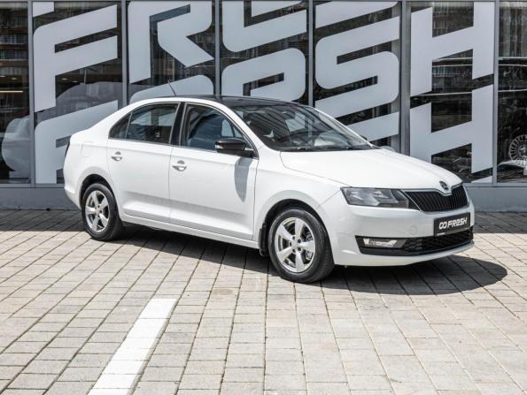 Skoda Rapid I с пробегом 2017 года, цена 1 257 000 рублей, 158939 км, лифтбек, Автокод Объявления