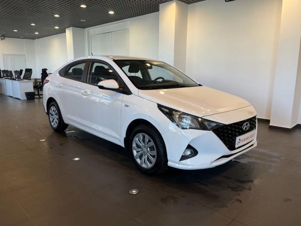 Hyundai Solaris II Рестайлинг с пробегом 2020 года, цена 1 641 000 рублей, 115782 км, седан, Автокод Объявления