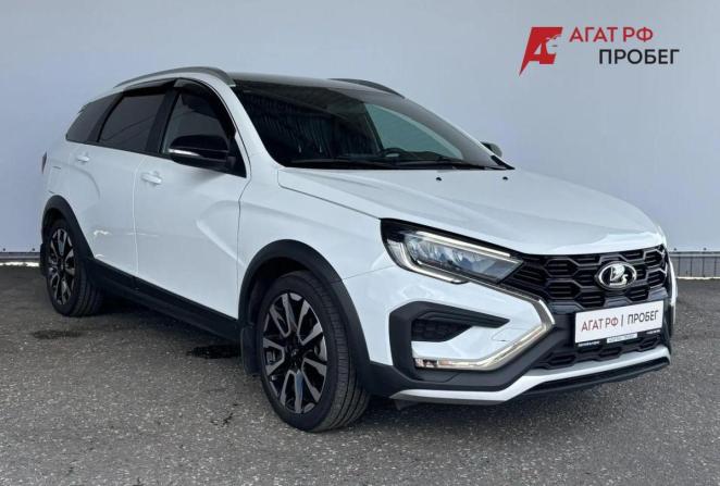 Lada (ВАЗ) Vesta I Рестайлинг (NG) с пробегом 2024 года, цена 1 475 000 рублей, 30611 км, универсал, Автокод Объявления