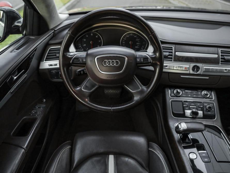 Audi A8 III (D4) Санкт-Петербург  - изображение 12