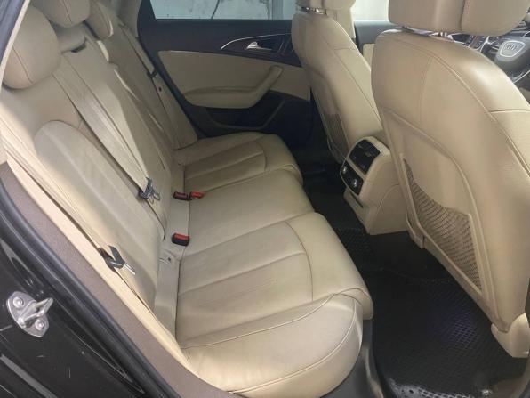 Audi A6 IV (C7) Рестайлинг с пробегом 2015 года, цена 1 749 800 рублей, 215000 км, седан, Автокод Объявления