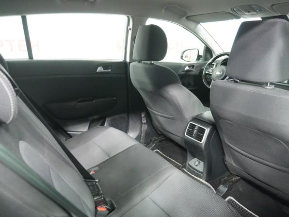 Kia Sportage IV Рестайлинг с пробегом 2020 года, цена 2 798 000 рублей, 39972 км, внедорожник, Автокод Объявления
