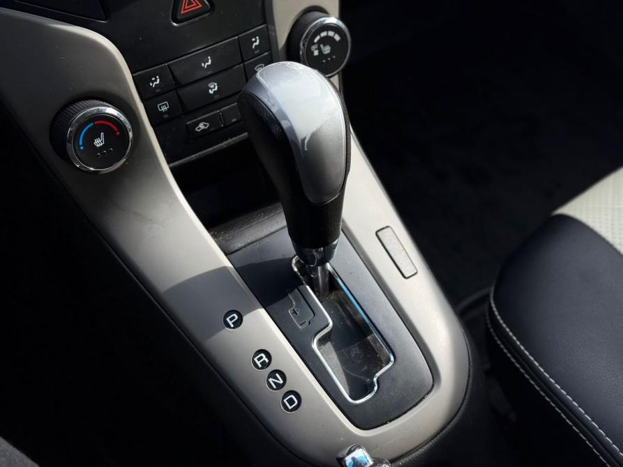 Chevrolet Cruze I Ижевск  - изображение 17