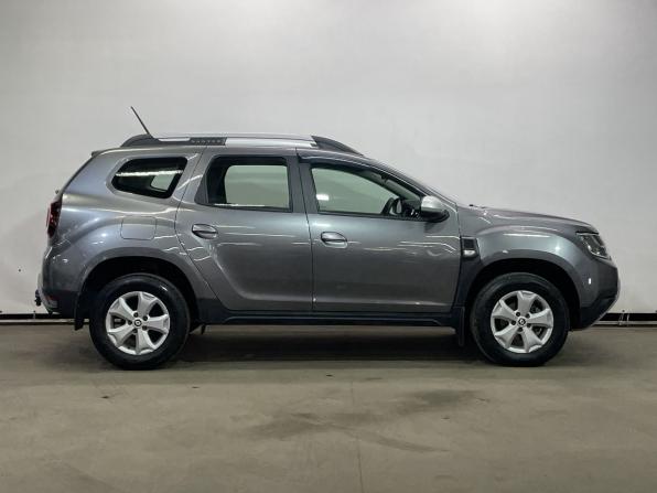 Renault Duster II с пробегом 2022 года, цена 2 299 000 рублей, 49180 км, внедорожник, Автокод Объявления