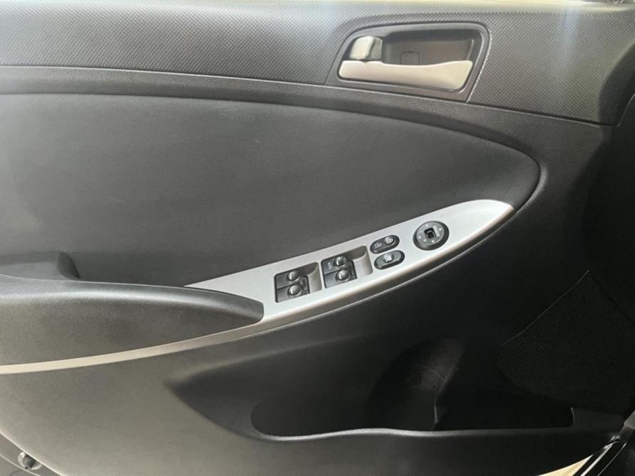 Hyundai Solaris I Рестайлинг Курск  - изображение 14