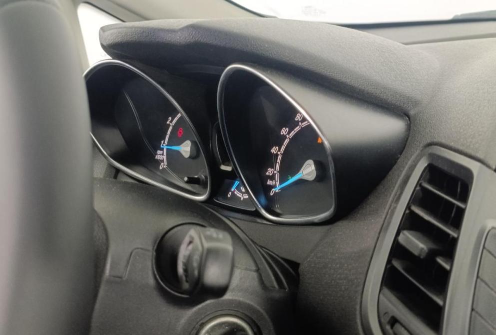 Ford Fiesta Mk6 Рестайлинг Волгоград  - изображение 13