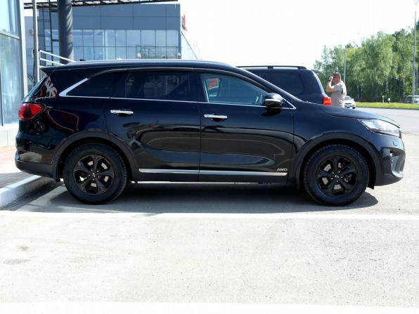 Kia Sorento III Prime Рестайлинг с пробегом 2019 года, цена 2 795 000 рублей, 133000 км, внедорожник, Автокод Объявления