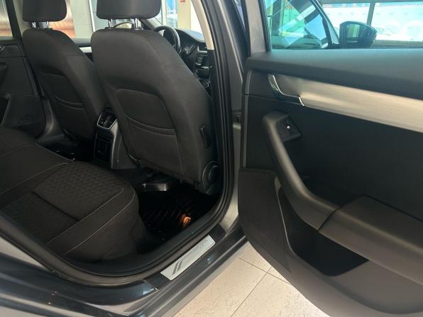 Skoda Octavia III (A7) с пробегом 2016 года, цена 1 349 000 рублей, 220619 км, лифтбек, Автокод Объявления