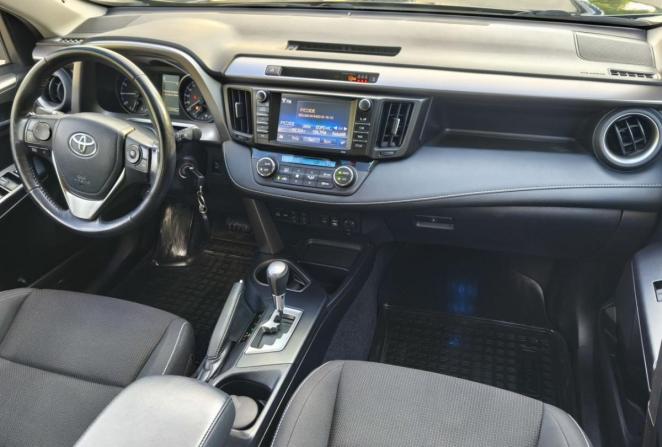 Toyota RAV4 IV (XA40) Рестайлинг с пробегом 2017 года, цена 2 375 000 рублей, 139008 км, внедорожник, Автокод Объявления