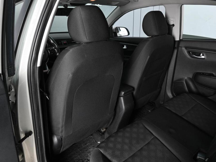 Kia Rio IV Ростов-на-Дону  - изображение 11