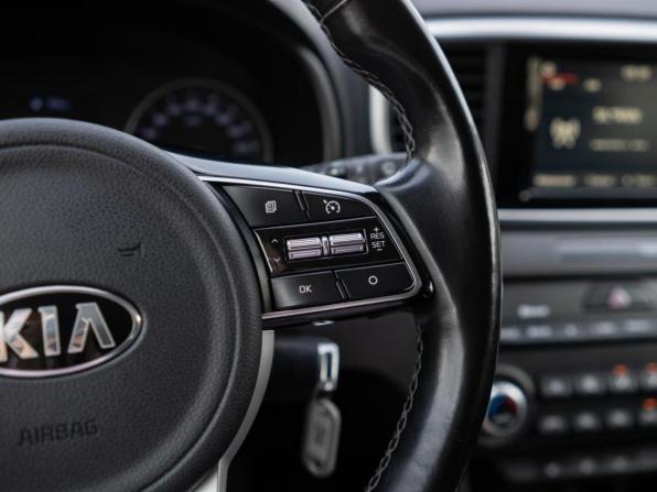 Kia Sportage IV Рестайлинг с пробегом 2019 года, цена 1 920 000 рублей, 118211 км, внедорожник, Автокод Объявления