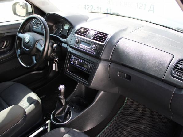Skoda Fabia II Рестайлинг с пробегом 2011 года, цена 579 000 рублей, 148595 км, хэтчбек, Автокод Объявления