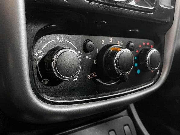 Renault Duster I с пробегом 2015 года, цена 991 000 рублей, 164257 км, внедорожник, Автокод Объявления