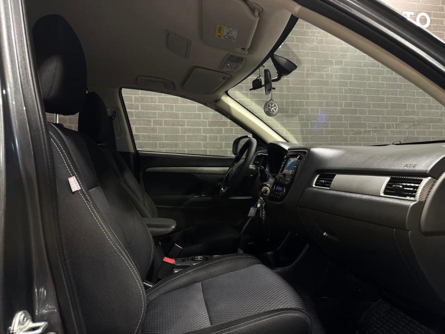 Mitsubishi Outlander III Рестайлинг 2 Челябинск  - изображение 9