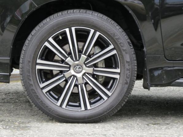 Lexus LX III Рестайлинг 2 с пробегом 2021 года, цена 13 350 000 рублей, 70500 км, внедорожник, Автокод Объявления