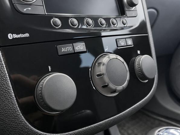 Opel Corsa D Рестайлинг II с пробегом 2012 года, цена 789 000 рублей, 110910 км, хэтчбек, Автокод Объявления