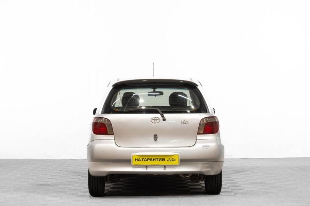 Toyota Vitz I (P10) Барнаул  - изображение 6