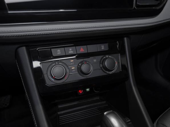 Jetta VS7 I Рестайлинг 1 с пробегом 2023 года, цена 2 195 000 рублей, 7637 км, внедорожник, Автокод Объявления