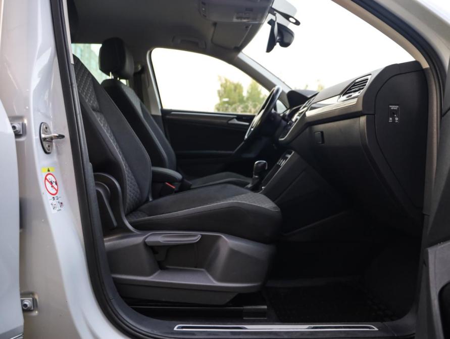 Volkswagen Tiguan II Санкт-Петербург  - изображение 25