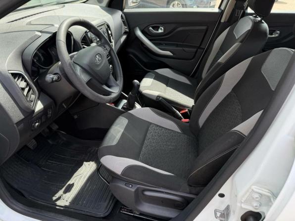 Lada (ВАЗ) XRAY I с пробегом 2017 года, цена 780 000 рублей, 95551 км, хэтчбек, Автокод Объявления