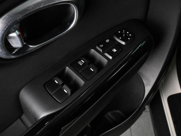 Kia Soul II с пробегом 2016 года, цена 1 659 000 рублей, 65960 км, хэтчбек, Автокод Объявления