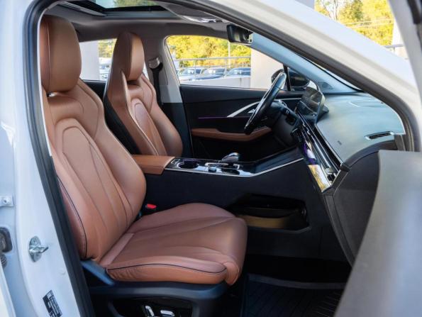 Omoda C5 I с пробегом 2023 года, цена 1 820 000 рублей, 65505 км, внедорожник, Автокод Объявления
