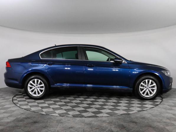 Volkswagen Passat B8 Рестайлинг с пробегом 2020 года, цена 2 750 000 рублей, 49886 км, седан, Автокод Объявления
