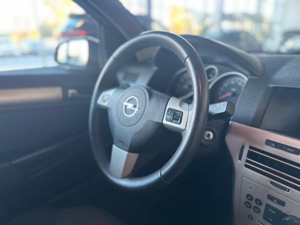 Opel Astra H Рестайлинг с пробегом 2008 года, цена 515 000 рублей, 124001 км, хэтчбек, Автокод Объявления
