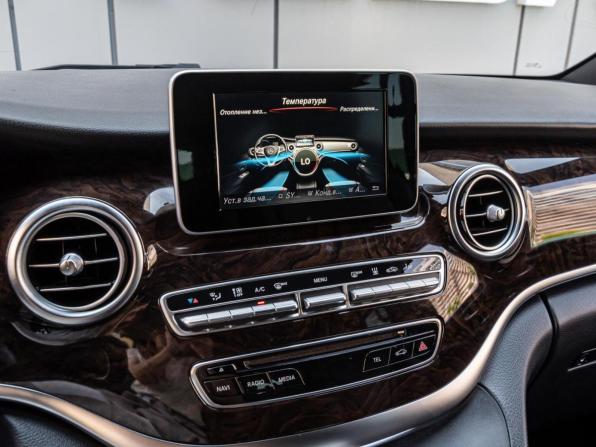 Mercedes-Benz V-Класс III (W447) Рестайлинг с пробегом 2019 года, цена 4 749 000 рублей, 142803 км, минивэн, Автокод Объявления