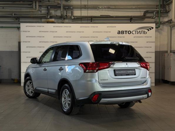 Mitsubishi Outlander III Рестайлинг 2 с пробегом 2018 года, цена 1 569 000 рублей, 151126 км, внедорожник, Автокод Объявления