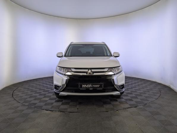 Mitsubishi Outlander III Рестайлинг 2 с пробегом 2016 года, цена 1 890 000 рублей, 93040 км, внедорожник, Автокод Объявления