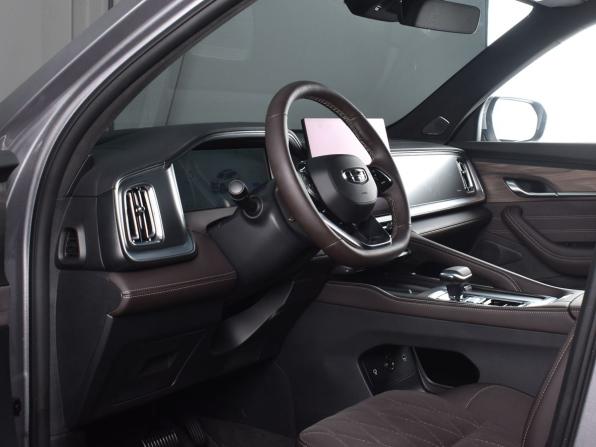 Geely Monjaro I Рестайлинг 2 с пробегом 2026 года, цена 4 199 995 рублей, 389 км, внедорожник, Автокод Объявления