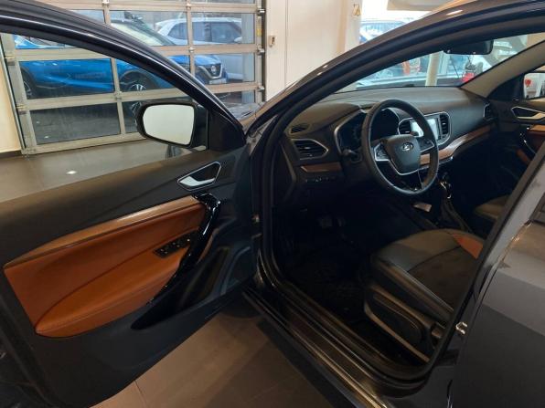 Lada (ВАЗ) Vesta I Рестайлинг (NG) с пробегом 2024 года, цена 1 665 000 рублей, 7724 км, универсал, Автокод Объявления