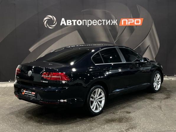 Volkswagen Passat B8 с пробегом 2016 года, цена 1 599 000 рублей, 208515 км, седан, Автокод Объявления