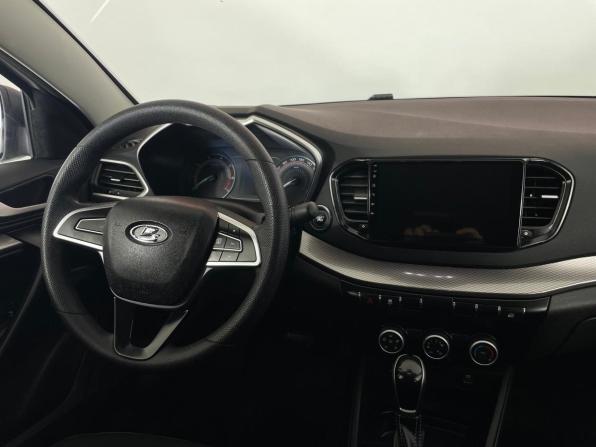 Lada (ВАЗ) Vesta I Рестайлинг (NG) с пробегом 2025 года, цена 1 299 000 рублей, 16204 км, седан, Автокод Объявления