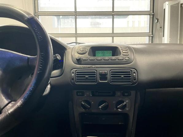 Toyota Corolla VIII (E110) Рестайлинг с пробегом 2001 года, цена 230 000 рублей, 387000 км, лифтбек, Автокод Объявления