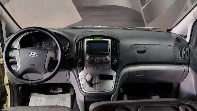 Hyundai Grand Starex I с пробегом 2011 года, цена 1 300 000 рублей, 370175 км, минивэн, Автокод Объявления