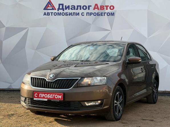 Skoda Rapid I Рестайлинг с пробегом 2018 года, цена 1 030 000 рублей, 189000 км, лифтбек, Автокод Объявления