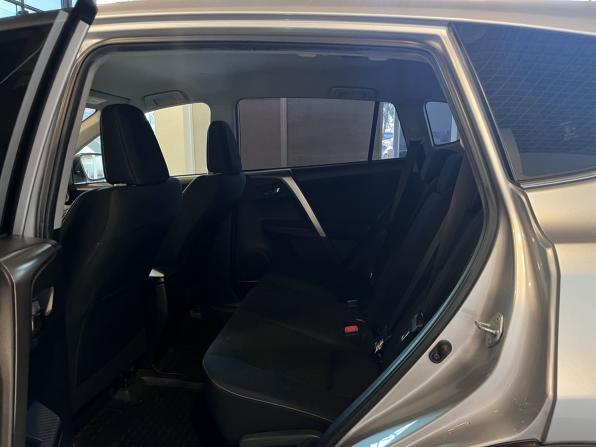 Toyota RAV4 IV (XA40) с пробегом 2015 года, цена 2 480 000 рублей, 56687 км, внедорожник, Автокод Объявления