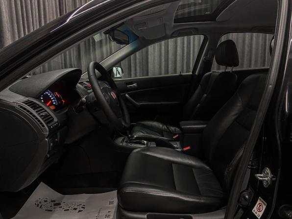 Honda Accord VII Рестайлинг с пробегом 2007 года, цена 880 000 рублей, 230000 км, седан, Автокод Объявления