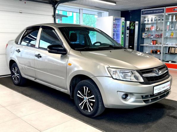 Lada (ВАЗ) Granta I с пробегом 2012 года, цена 277 280 рублей, 186864 км, седан, Автокод Объявления