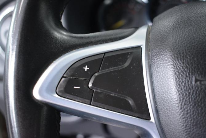 Renault Sandero II Рестайлинг с пробегом 2019 года, цена 1 199 000 рублей, 136000 км, хэтчбек, Автокод Объявления