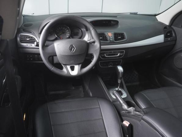 Renault Megane III с пробегом 2011 года, цена 650 000 рублей, 174092 км, хэтчбек, Автокод Объявления