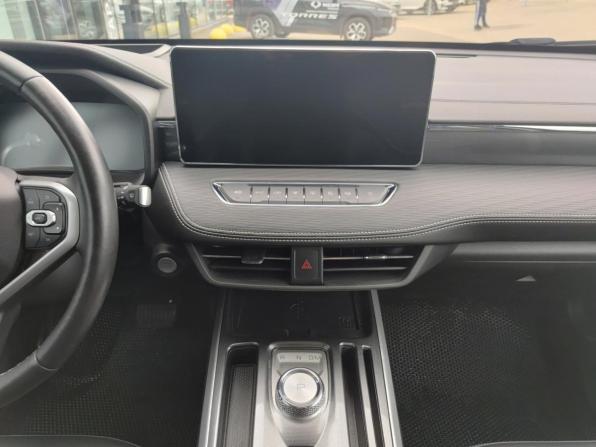 Haval Jolion I с пробегом 2023 года, цена 1 999 800 рублей, 26002 км, внедорожник, Автокод Объявления